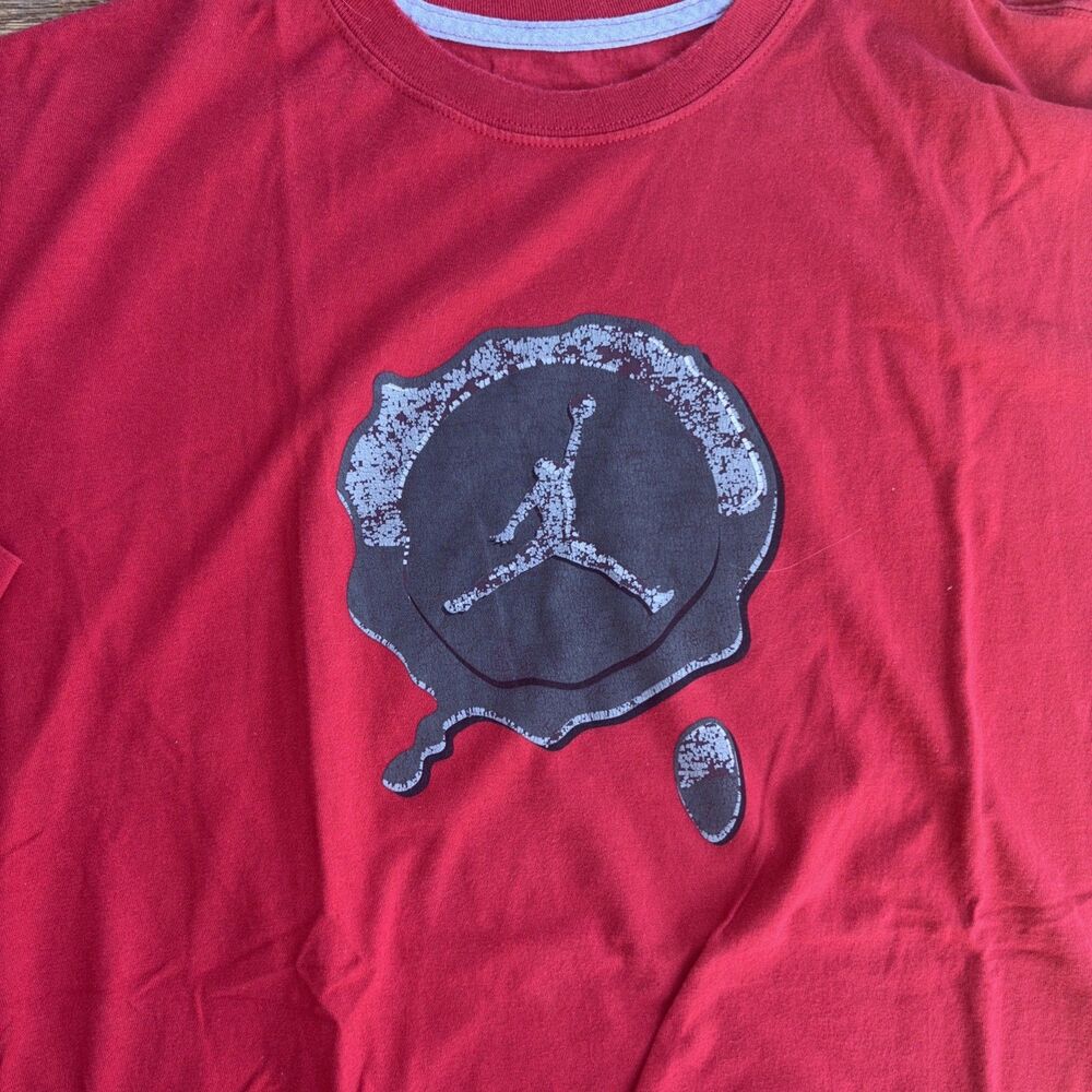 Nike air Jordan new without tags red men’s three XL short leeve - Picture 3 of 5